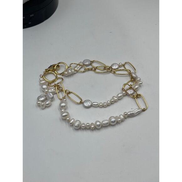 Mignonne Gavigan Gold and White Pearl Necklace - Picture 9 of 10